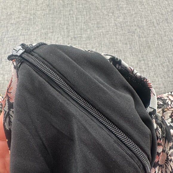 NEW! Forever 21 Ruched  Cropped Top Long Sleeve Puffy Sleeves Small Floral Black - Picture 13 of 14